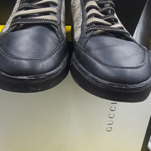 Authentic Gucci GG supreme black tan sneakers - Picture 3 of 8